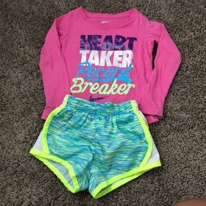 Girly Nike Shirt / shorts set . Active wear 2t $10